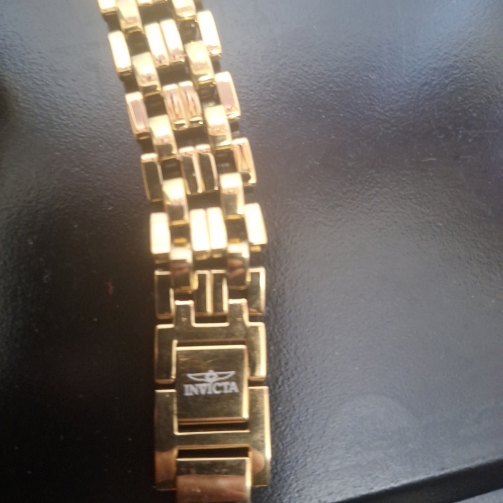 Invicta 31611 with matching Invicta bracelet